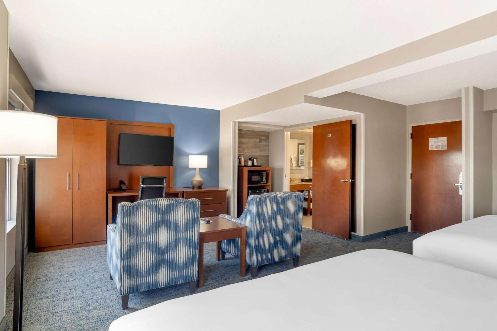 Comfort Suites Near Birkdale Village- Huntersville Exterior foto