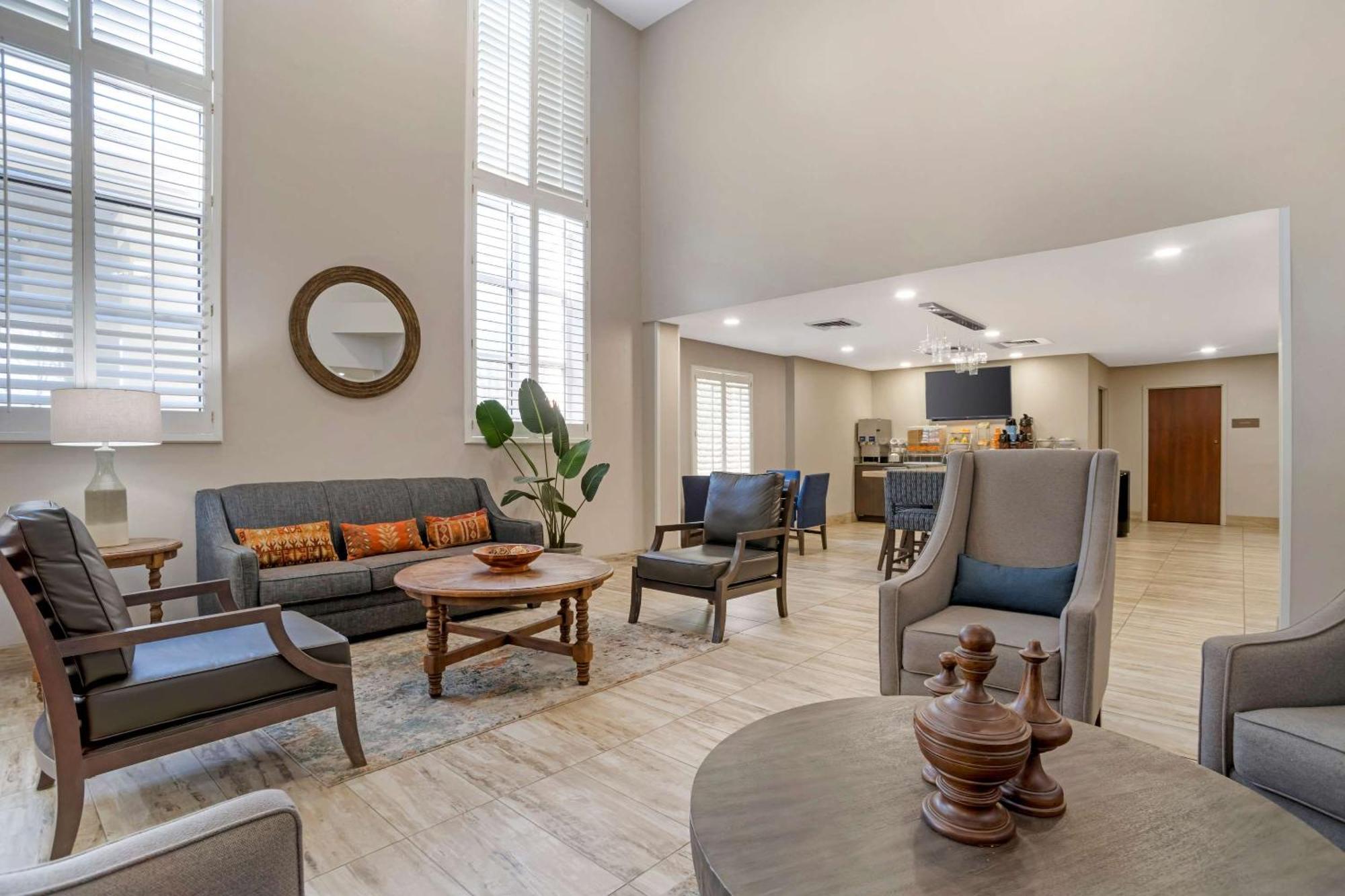 Comfort Suites Near Birkdale Village- Huntersville Exterior foto