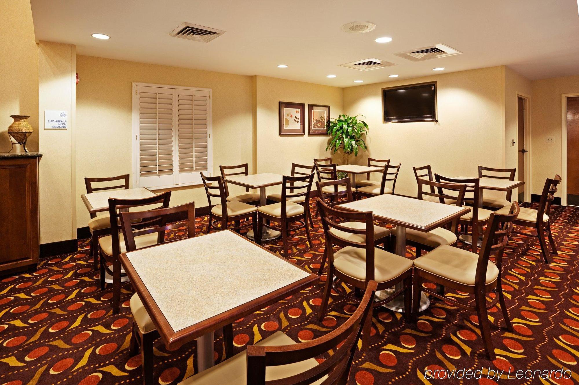 Comfort Suites Near Birkdale Village- Huntersville Exterior foto