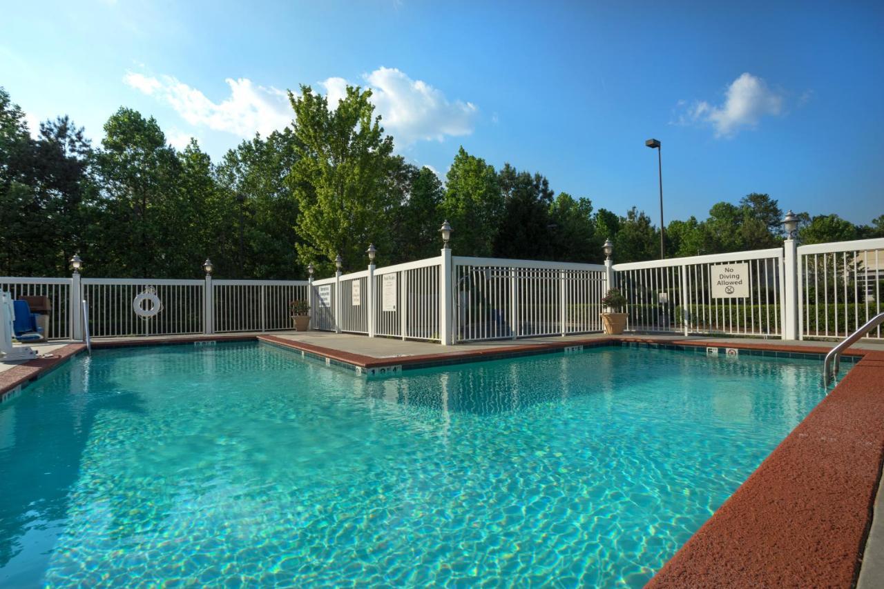 Comfort Suites Near Birkdale Village- Huntersville Exterior foto